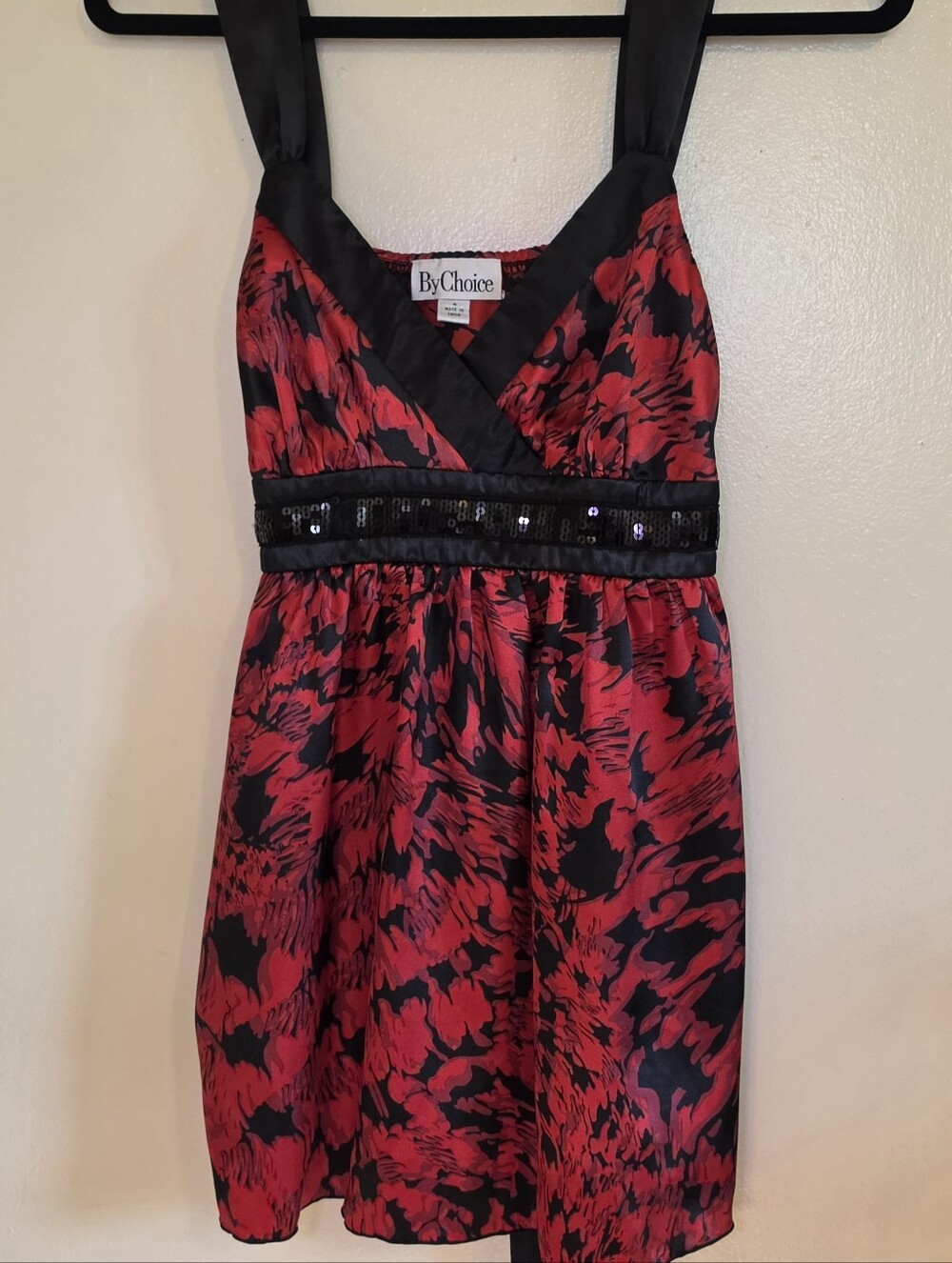 Vintage Y2K ByChoice Red Black Floral Satin Empire Waist Top Sequin Band Medium